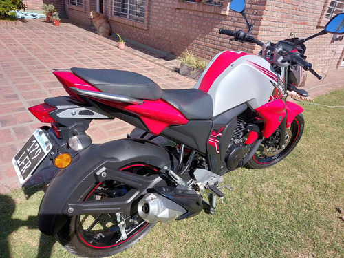 Imagen 7 de 12 de Yamaha Fz S 2.0