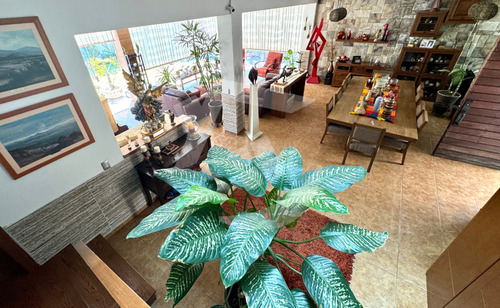 Casa En Venta En Los Gavilanes Dentro De Coto