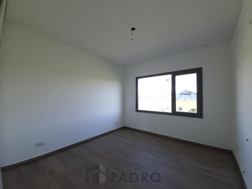 Casa En Venta A Estrenar. Uf 122. Barrio San Roque, Comarcas De Lujan