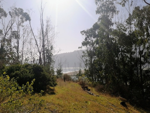 Terreno Urbanizado En Primera Línea Con Vista A La Playa.