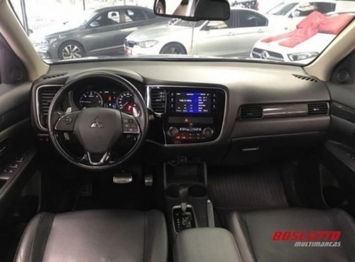 Imagem 4 de 6 de Mitsubishi Outlander 2.2 Dieses