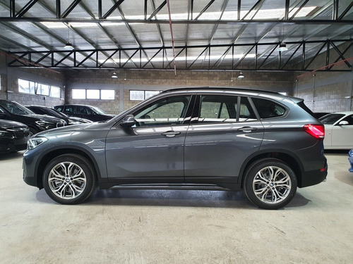 Imagen 1 de 10 de Bmw X1 20i Sport Okm 2022 - No Audi Q2 Ni Audi Q3 Ni Gla 200