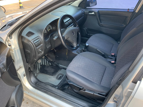 Imagem 7 de 10 de 2005 Chevrolet Astra