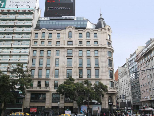 Saenz Pena Roque Av. 995 5º