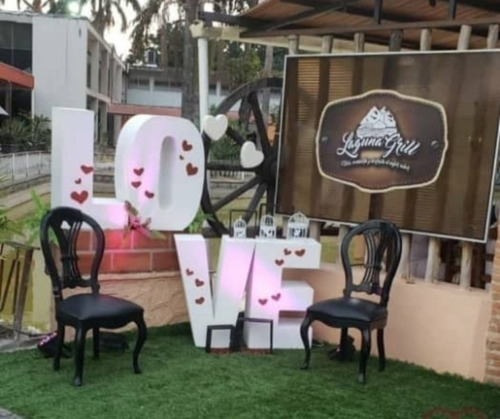 Imagen 3 de 14 de Venta Excelente Restaurante En La Mejor Zona De Maracay