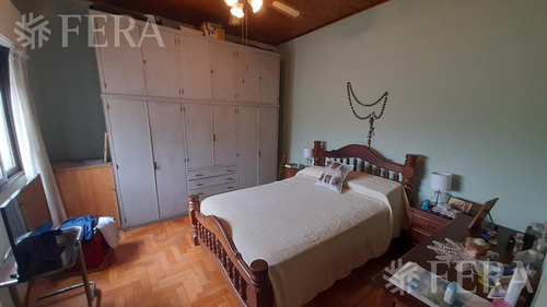 Imagen 8 de 15 de Venta Casa De 4 Ambientes Con Jardín, Cochera, Balcón Y Patio En Quilmes Oeste (30947)