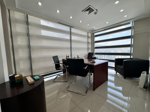 Oficina En Alquiler Torre Empresarial Millennium