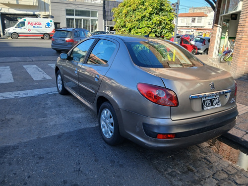 Peugeot 207 1.4 Sedan Allure Hdi 70cv