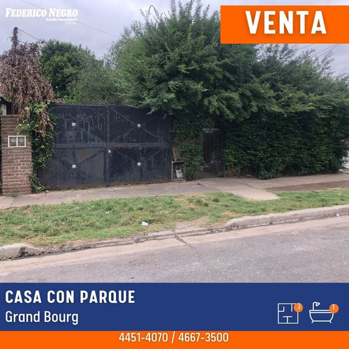 Casa En Venta En Grand Bourg