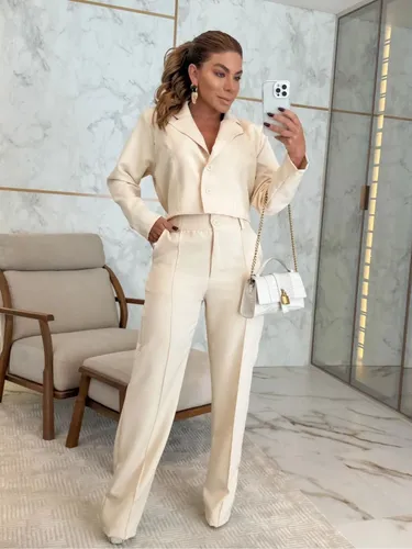 Conjunto Feminino Calça E Blazer Alfaiataria Social Terninho Menor preço em Conjunto Feminino Calça E Blazer Alfaiataria Social Terninho