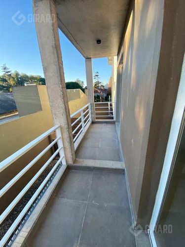 Duplex En Venta - Villa Primera