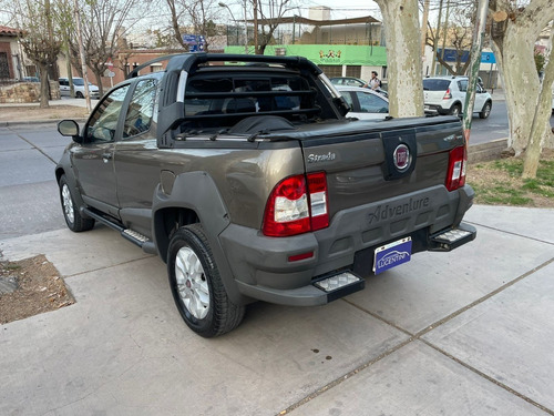 Imagen 4 de 7 de Fiat Strada Adventure 1.6 C/d Locker (l14)