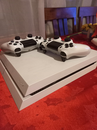 Play 4 Fat, Ps4 Fat, 500gb, Carcaza Blanca Con Juegos