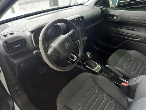 Imagen 10 de 18 de Citroën C4 Cactus Shine Oportunidad