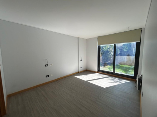 Dptos Semi-nuevos! De 2d/2b N Con Patio, Incl Estac. Y Bod.