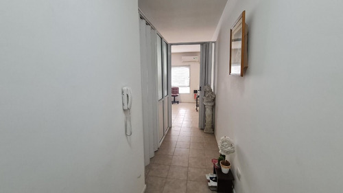 Venta De Departamento Monoambiente En San Justo Centro