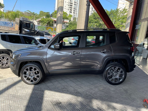 Imagem 22 de 25 de Jeep Renegade S