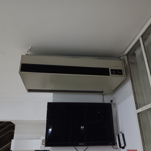Aire Acondicionado Surrey Frio Beige (Usado)