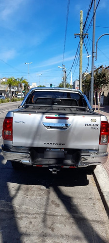 Toyota Hilux 4x4 Srx