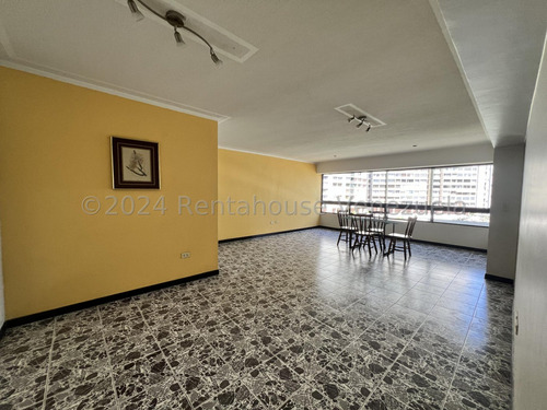 Apartamento En Venta Bello Monte 24-23129 Yf