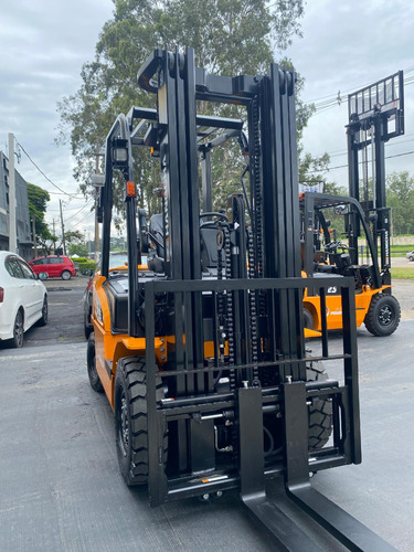 Empilhadeira Hangcha Glp 2,5 Ton Triplex