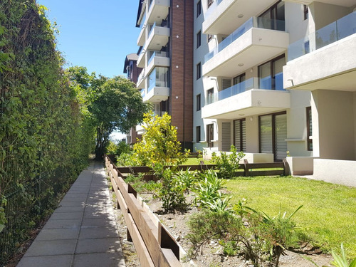 Departamento En Venta, Frente Al Lago