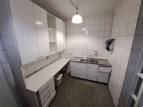 Casa En Arriendo En Metro Bustamante, Providencia