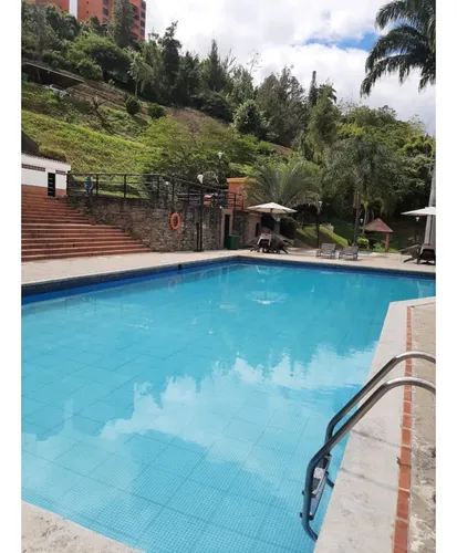 Elegante Penthouse En La Tahona