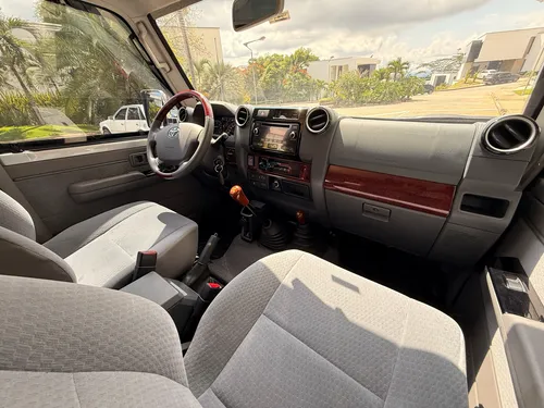 Toyota Land Cruiser Vdj76 Lx 2022 Diesel V8 Blindada