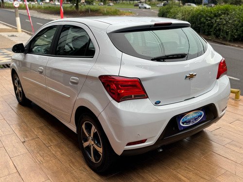 Chevrolet Onix 1.4 MPFI LTZ 8V FLEX 4P AUTOMÁTICO