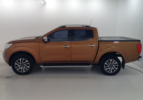 Nissan Pick-up Fron. 2.3 Np 300 4x2 Le