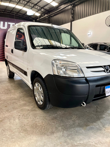Peugeot Partner 1.6 Furgon Confort