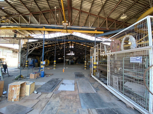 Imagen 8 de 22 de Propiedad Industrial En Barrio Consolidado (vende Dueño)