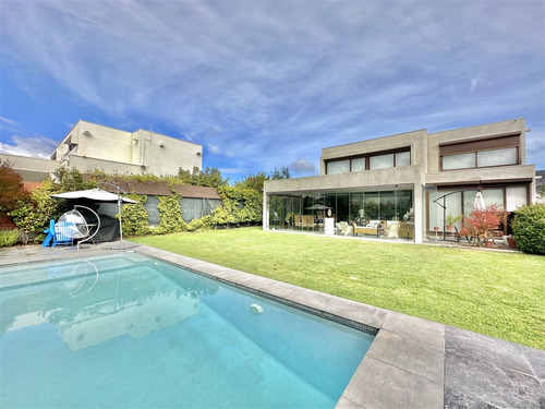 En Condominio: Los Bravos / Craighouse