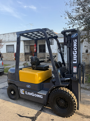 Torre Triple Con Desplazador,motor Xinchai 2500kg