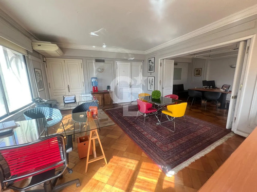 Edificio Corporativo Con Uso Mixto/providencia.cbg