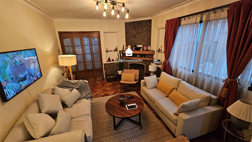 Se Vende Casa En Comuna De Ñuñoa