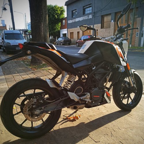 Imagen 2 de 6 de Ktm Duke 200