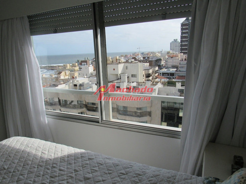 Apto En Venta, 2 Dormitorios, Península, Punta Del Este.