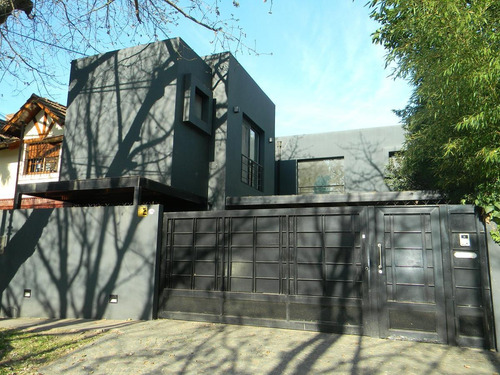 Imagen 1 de 30 de Casa - Las Lomas-jockey