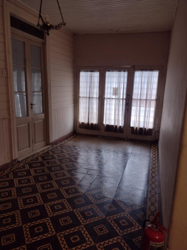 Casa En Venta - 3 Dormitorios 1 Baño - 450mts2 - Ensenada
