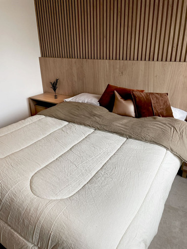 Acolchado Reversible Pret A Home King Tusor Visón