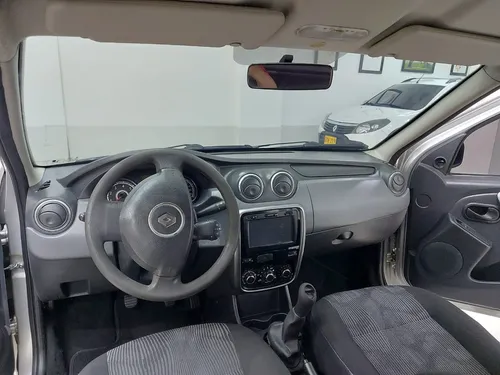 Renault Logan 1.6 Expression