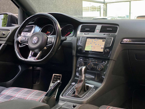 Imagem 10 de 11 de Volkswagen Golf 2017 2.0 Tsi Gti 5p