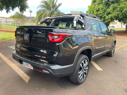 Fiat Toro 1.8 16v Freedom Flex 4x2 Aut. 4p