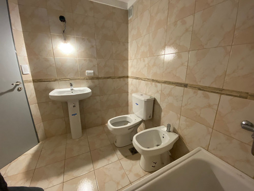 Venta Caseros Centro