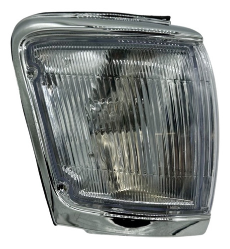 Faro De Posicion Derecho Toyota Hilux 2001-2004 Cromado