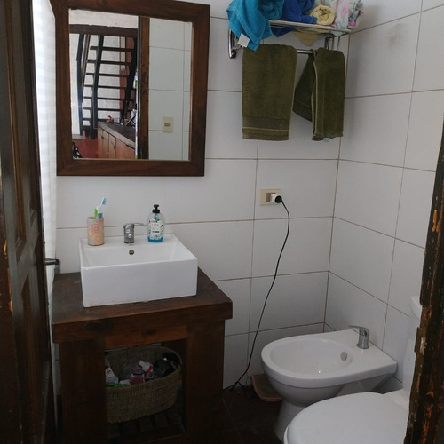 Casa En Venta 2 Dormitorios Barrio Oriental