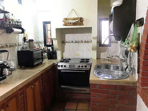 Imagen 4 de 11 de Preciosa Casa Amoblada En Urb La Floresta Av. Cancamure