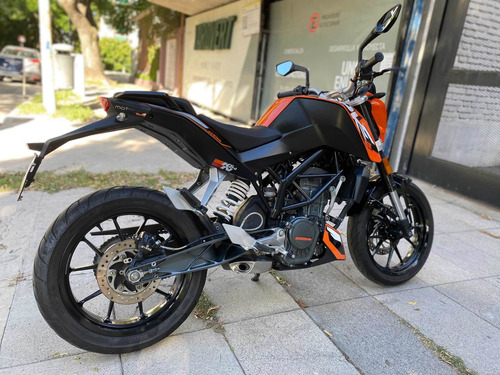 Imagen 16 de 18 de Ktm Duke 200 2015